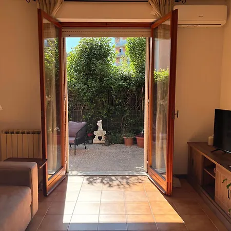 Casa Dell'angelo Labaro Apartman *